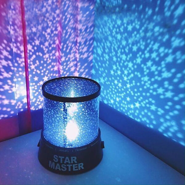 ⁦جهاز عرض بمصباح LED بتصميم نجوم المجرة⁩ - الصورة ⁦2⁩