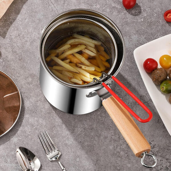 ⁦• مصفاة تنقية الزيت⁩ - الصورة ⁦3⁩