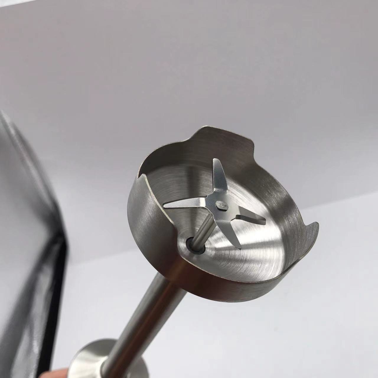 عرض خلاط + مطحنه 10000 وات BRAUN مع هاند بلندر 5 في 1 Silver Crest