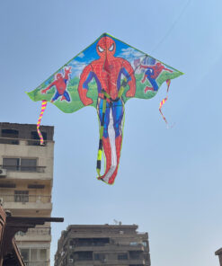 طيارة ورق سبيدرمان