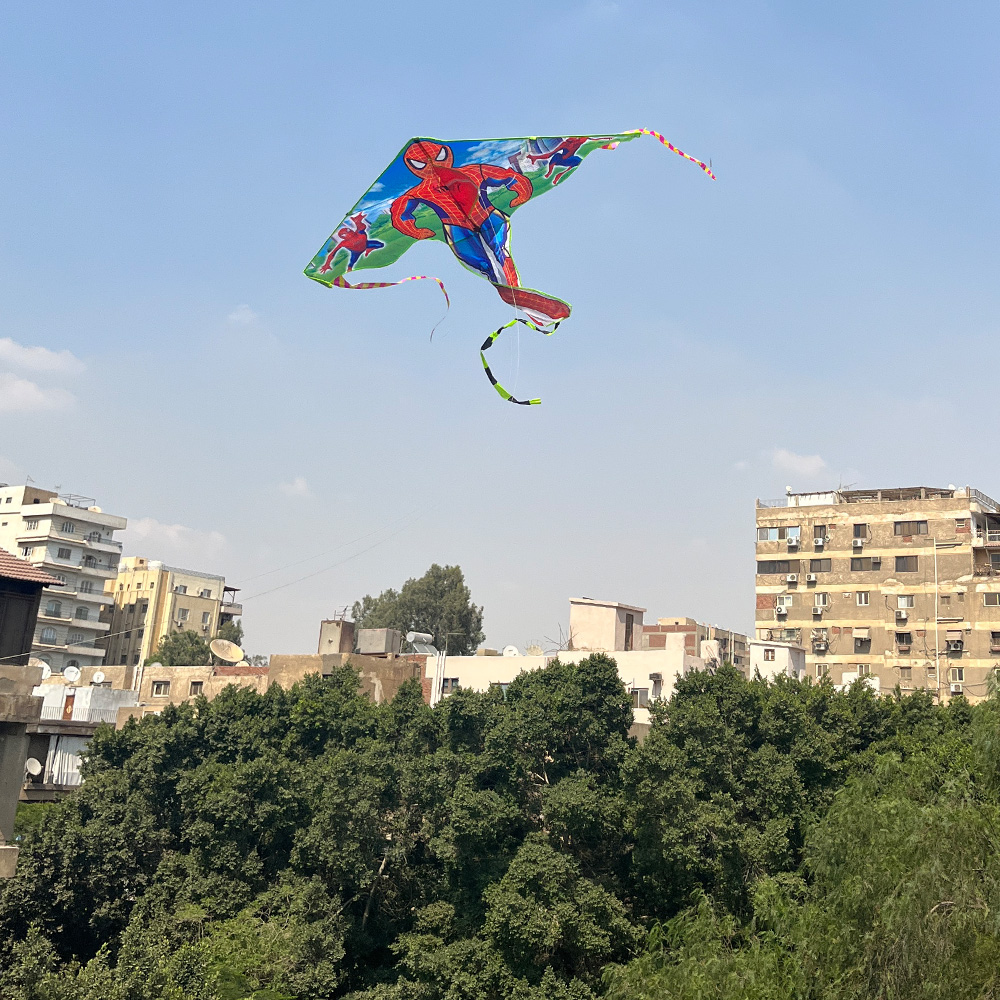 طيارة ورق سبيدرمان