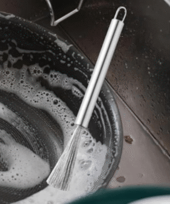 فرشاة التنظيف الحديثة