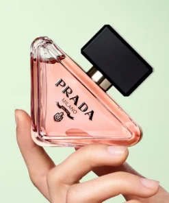 Prada Paradoxe