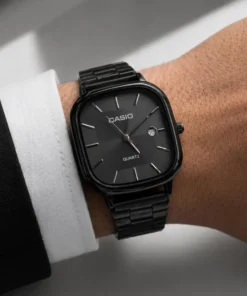 ساعة رجالي (Casio) باللون الأسود
