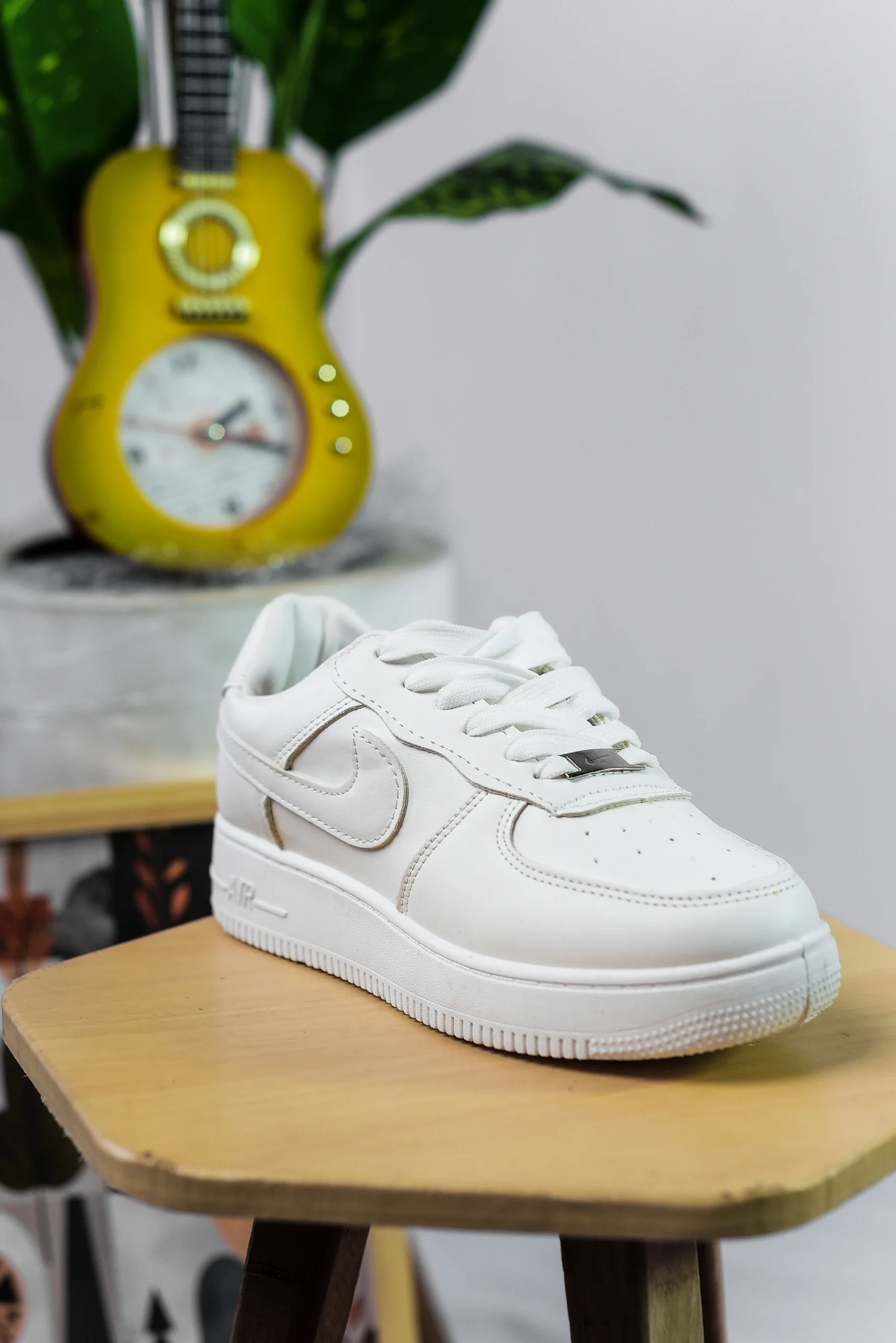 Nike Air Force 1 - الصورة 6