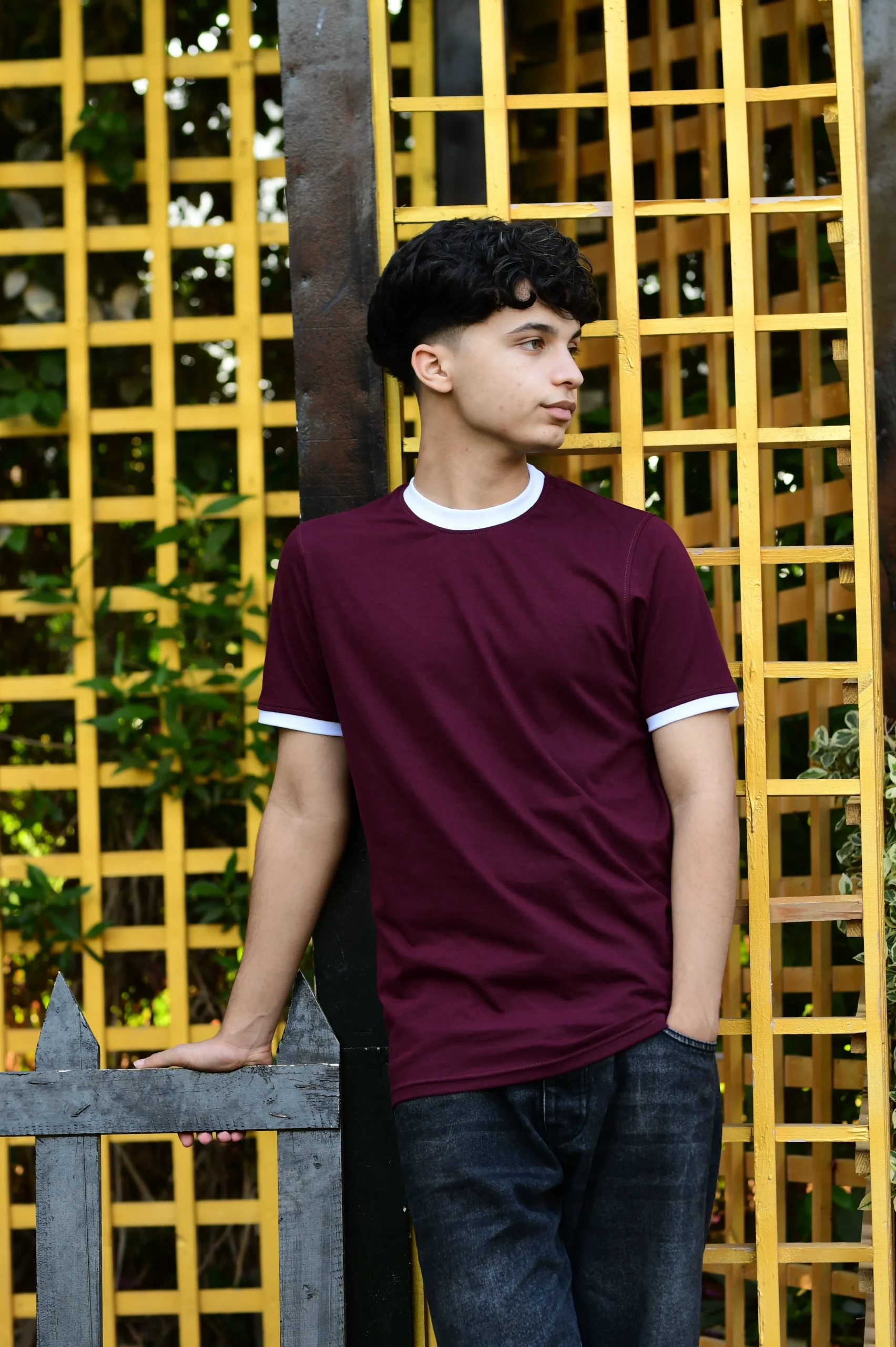 Burgundy Ringer Basic - الصورة 5