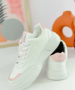 Cute Doodle Sneaker - صورة 1