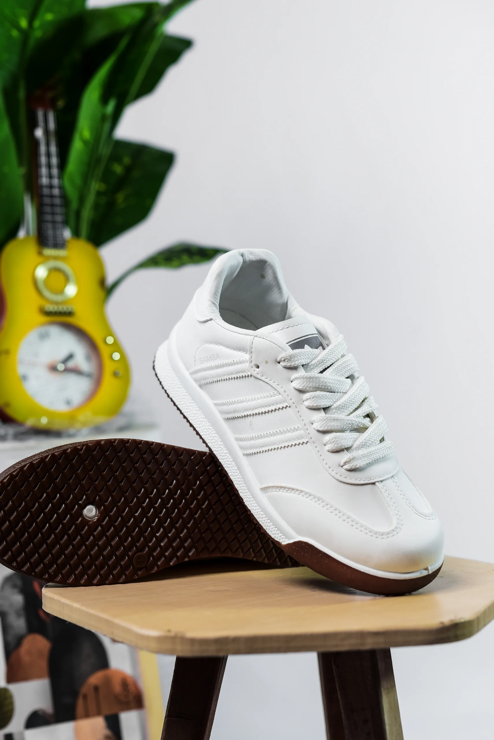 Adidas sampa for women - الصورة 11