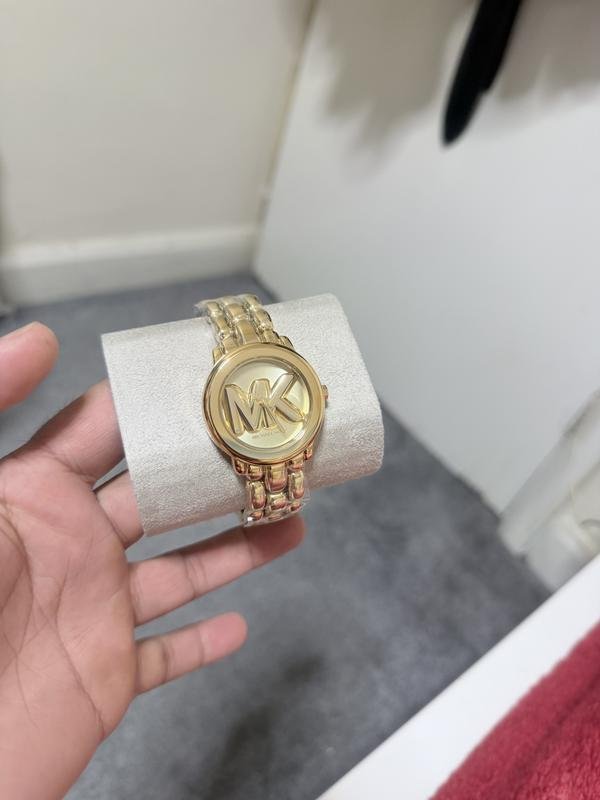 Michael Kors Phoebe باللون الذهبي - الصورة 5