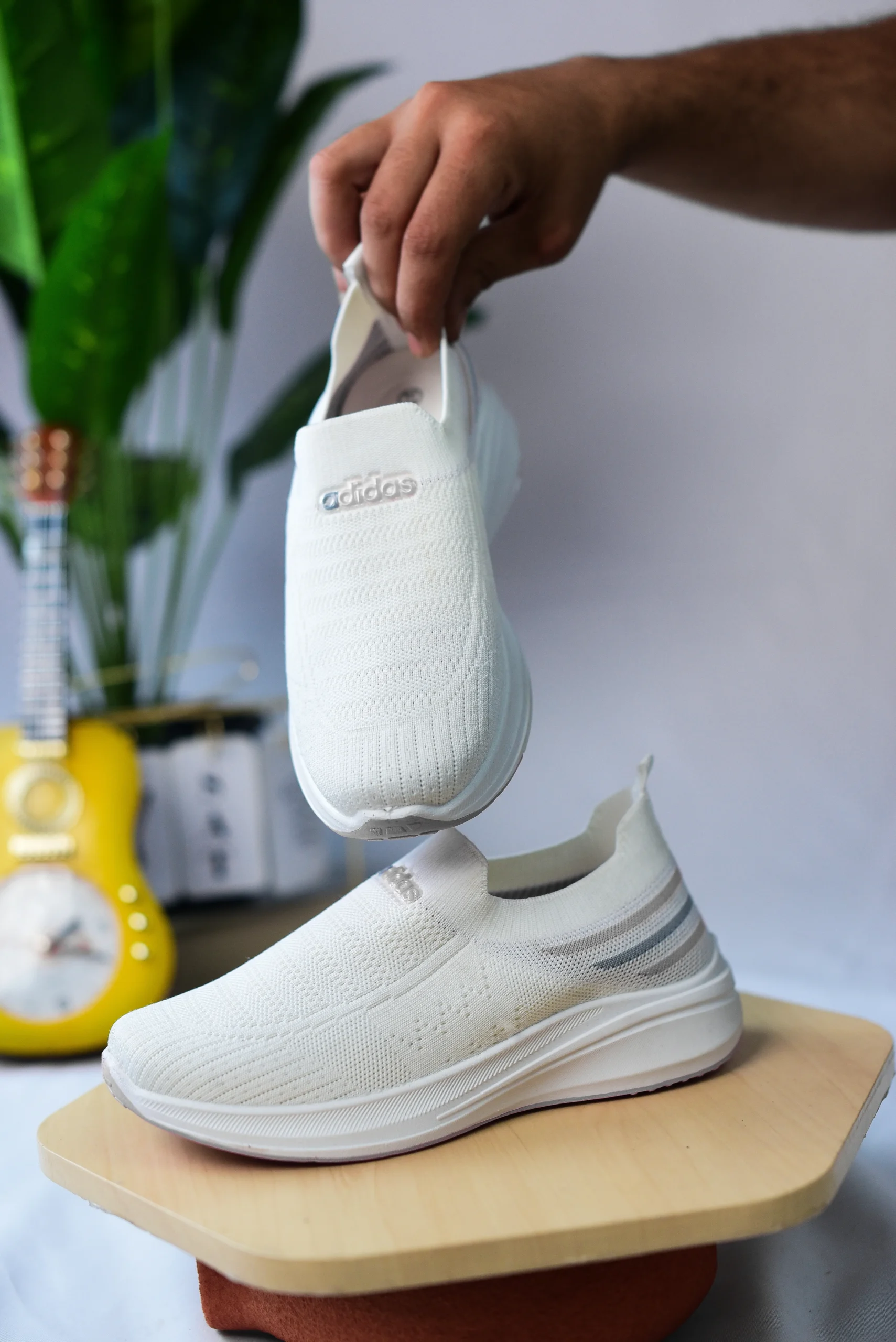 Women’s slip-on athletic shoes - صورة 1