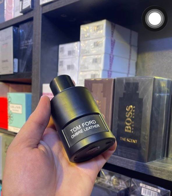 عطر توم فورد أومبري ليذر - الصورة 5