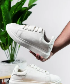 M-Queen Sneakers