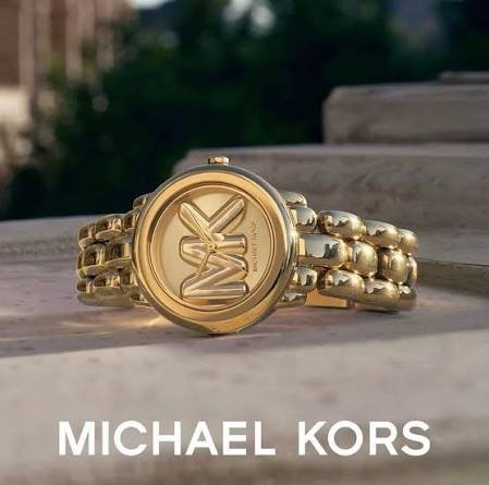 Michael Kors Phoebe باللون الذهبي - الصورة 3