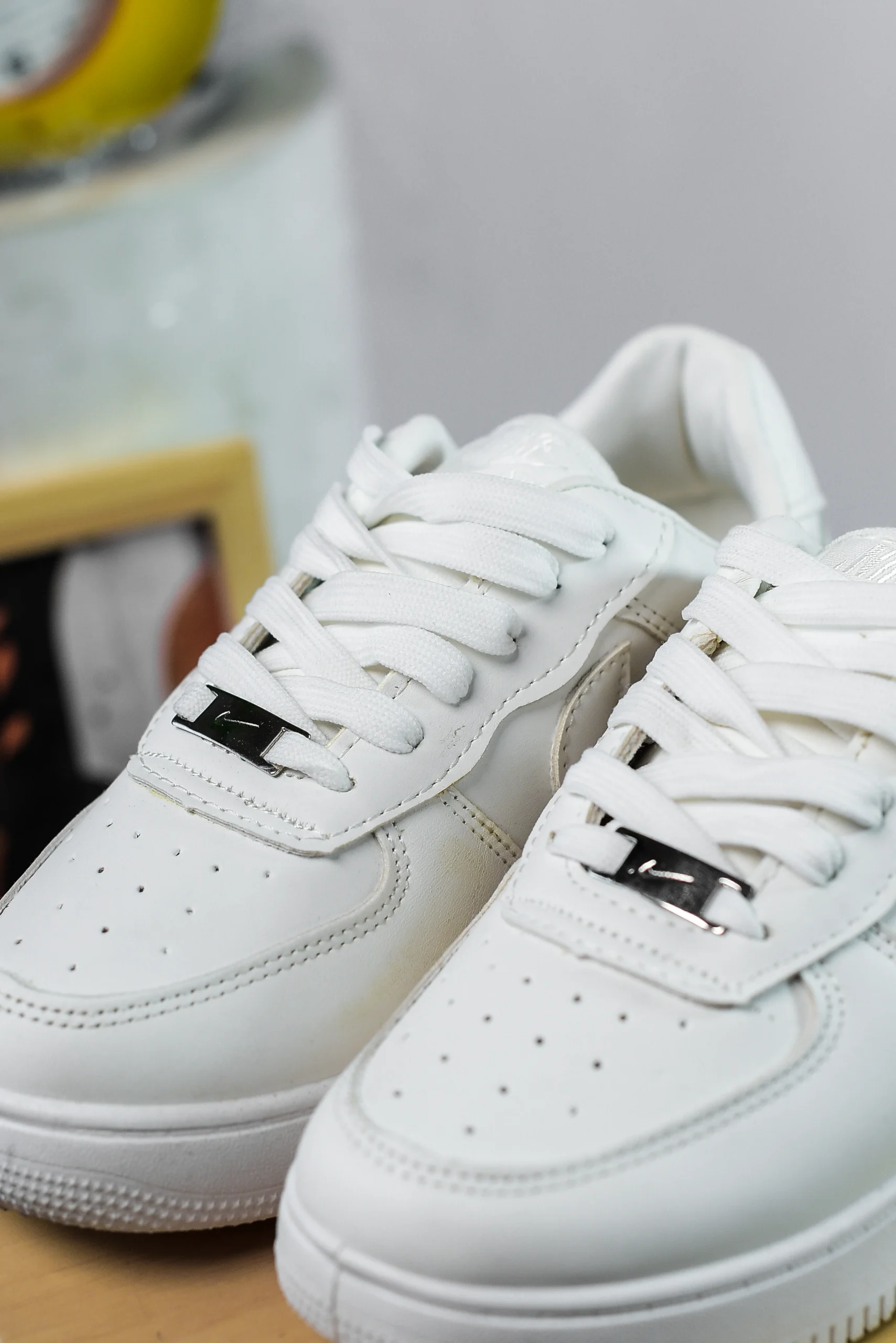 Nike Air Force 1 - الصورة 4