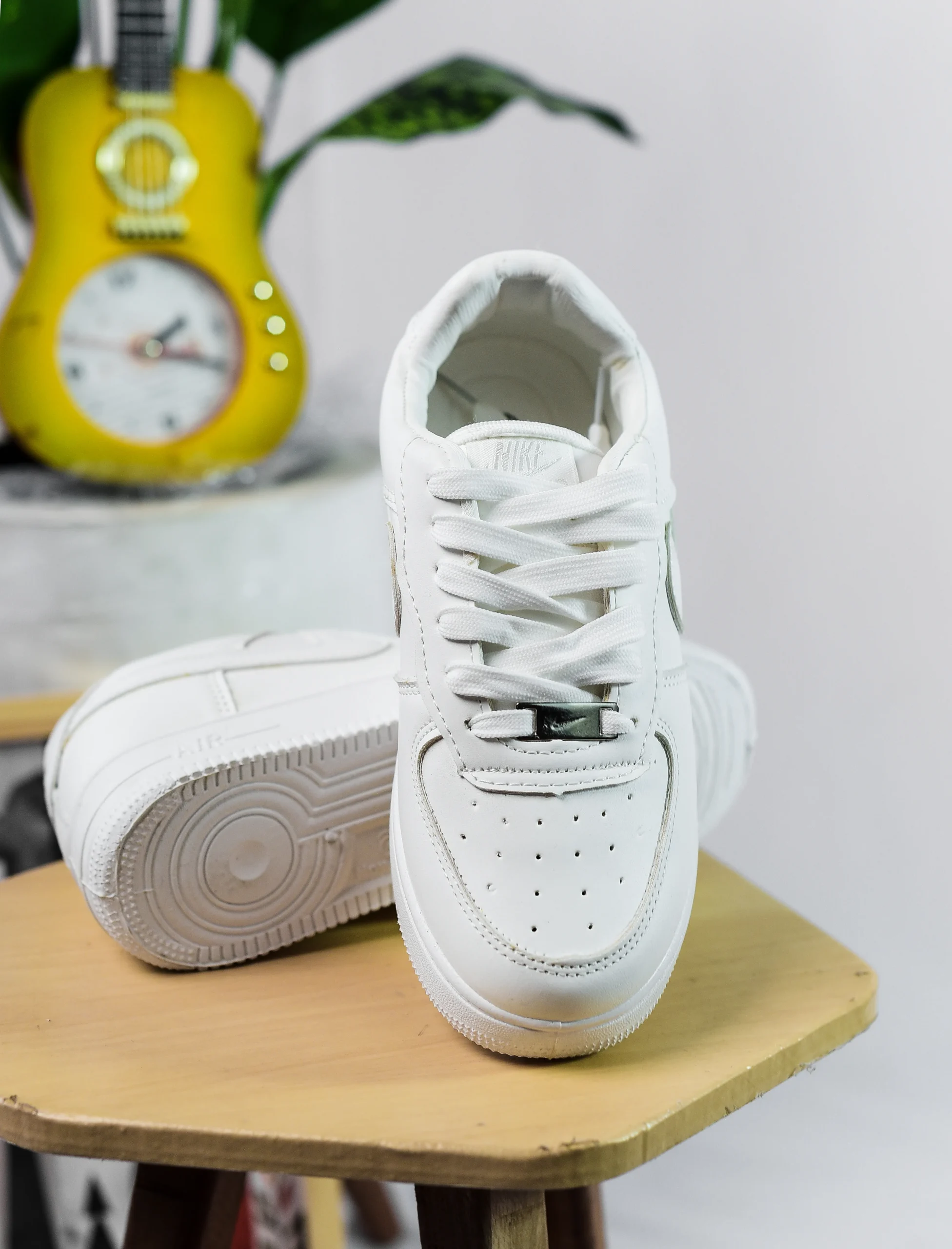 Nike Air Force 1 - الصورة 3